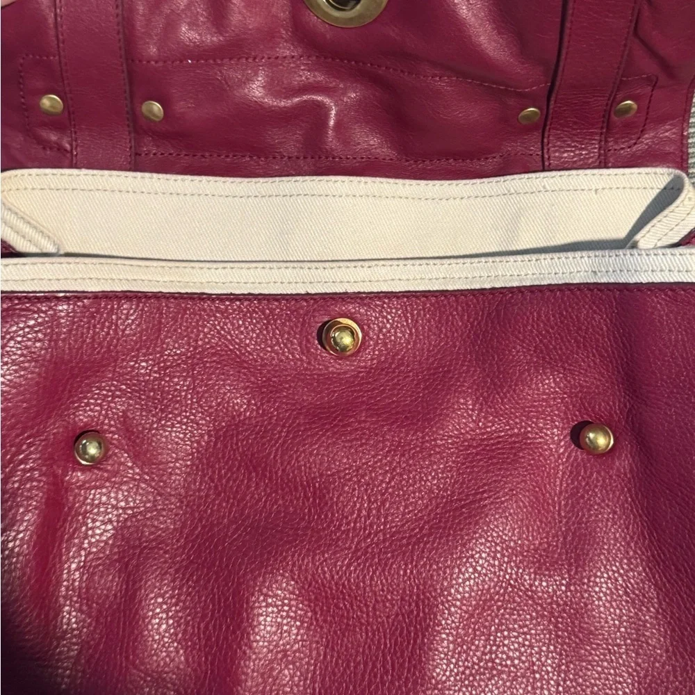 Authentic YVES SAINT LAURENT Muse Toe Leather Canvas Handbag Maroon